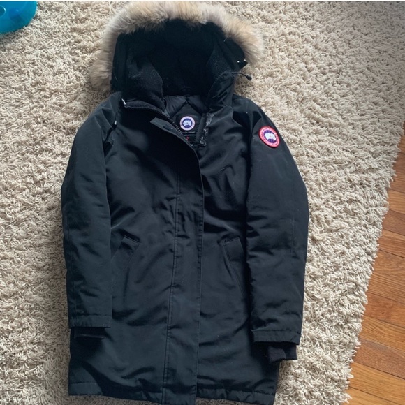 Black Victoria Canada Goose Down Parka - Picture 2 of 8